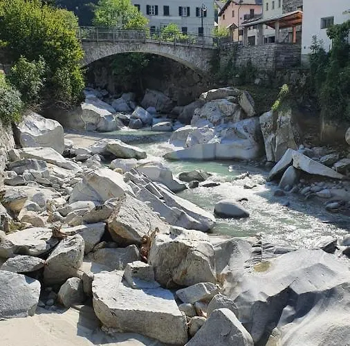 Photo de Mountain Apartment St. Croce -Valchiavenna