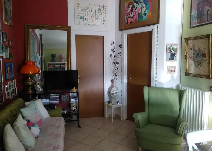 Coosy Single Room Albese Con Cassano fotoğrafı