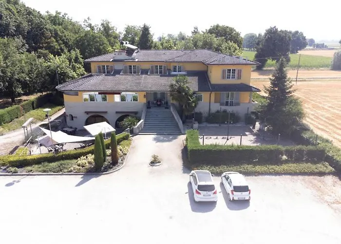 La Quercia Hotel Con Ristorante San Giovanni in Croce photo