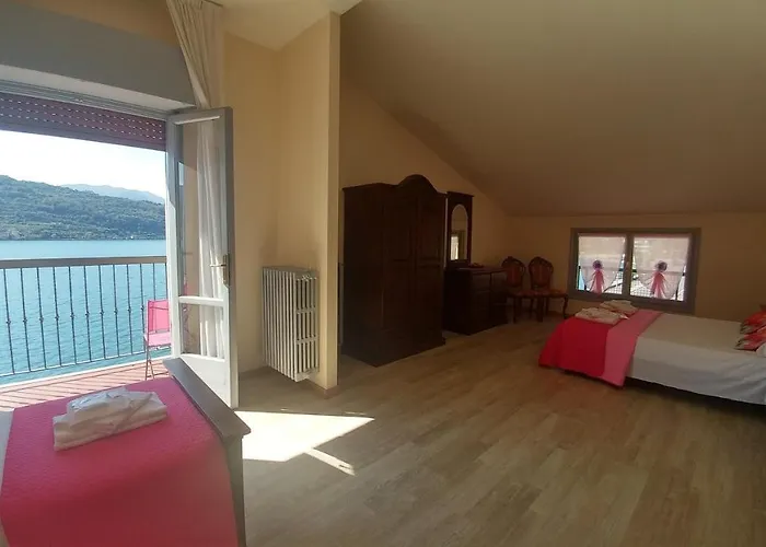 Albergo Motta Sale Marasino photo