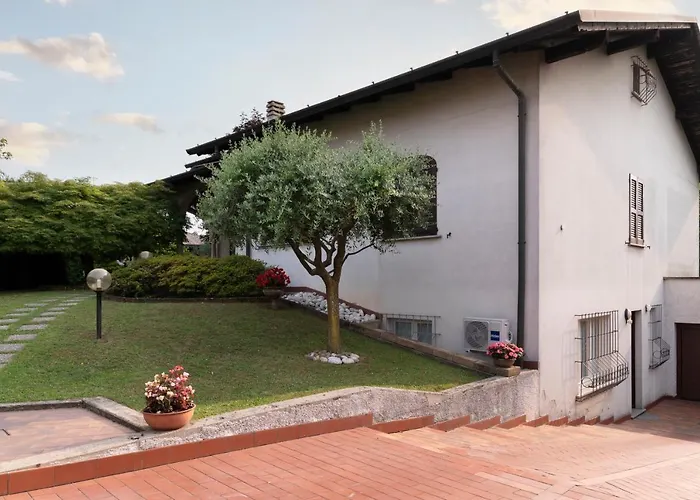 Flowers Room Stanza Privata Tra Como E Milano Vertemate zdjęcie