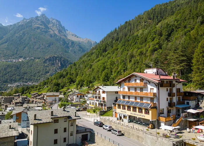 Hotel Biancospino Lanzada photo