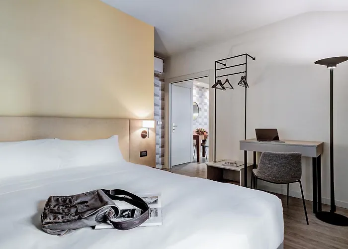 Be Duomo - Self Check-In Bed & Breakfast Voghera photo