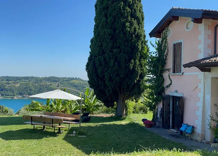 صورة Agriturismo Valsiniga - Your Private Family Retreat On Lake Garda سالو