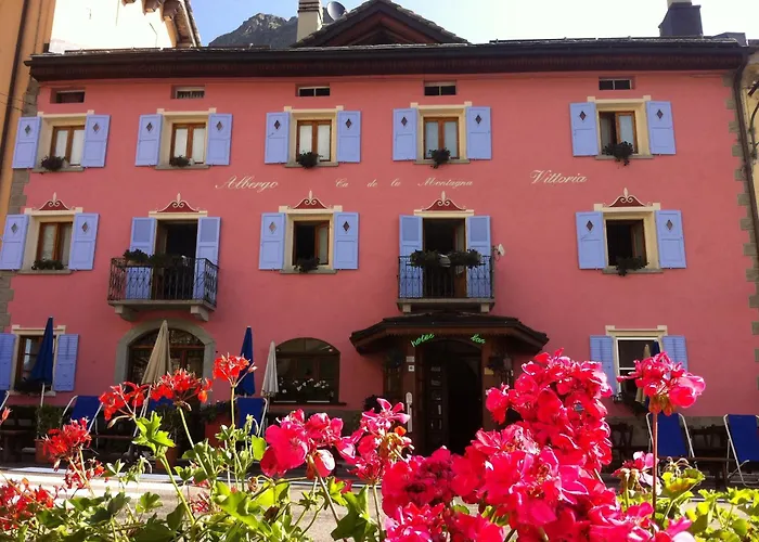 Hotel Vittoria - Ca' De La Montagna Montespluga photo