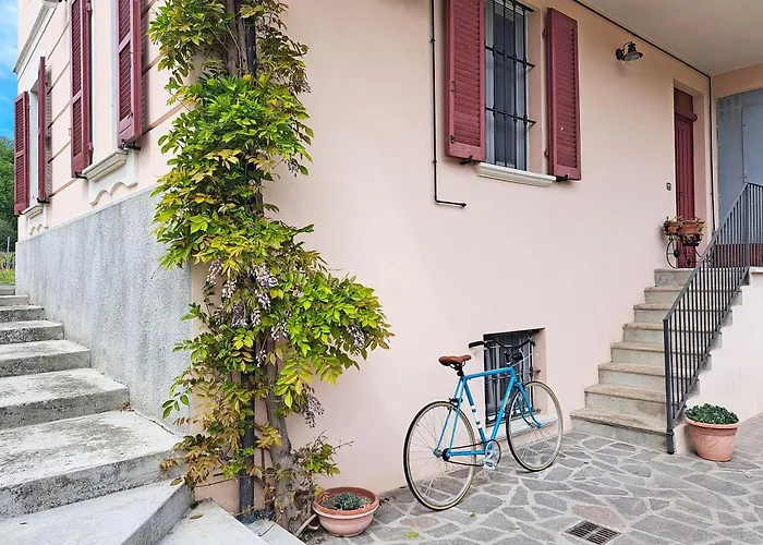 Casa Nini - Holidays In Oltrepo Torrazza Coste képek