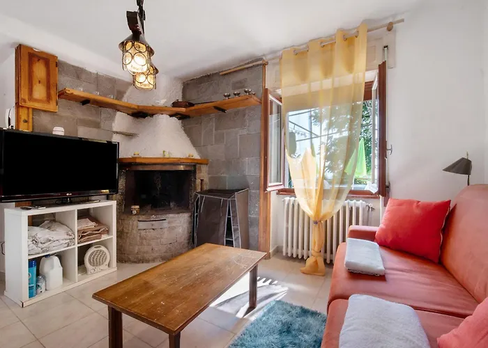 Tramonti Apartment Camnago Volta photo