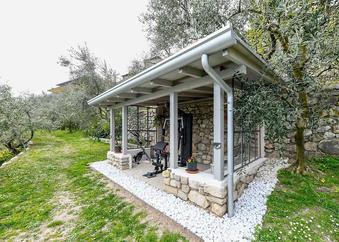 Melograno Daire Tignale fotoğrafı