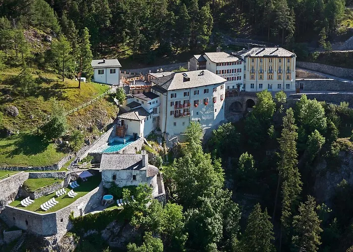 Qc Terme Hotel Bagni Vecchi Bormio photo