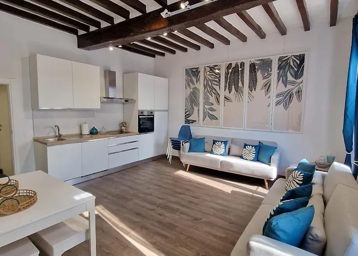 صورة Cascina Robusta Three-Room Apartment Box Private Parking Sospiro