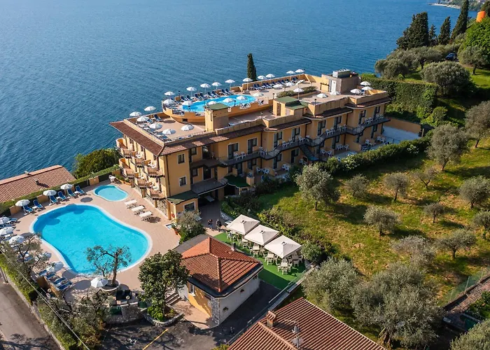 All Inclusive Hotel Piccolo Paradiso Toscolano Maderno photo