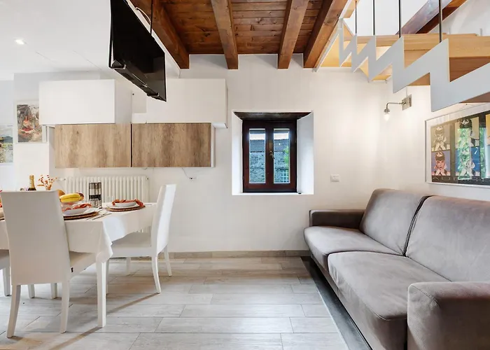 Apartament La Sosta Di Isa Delebio zdjęcie