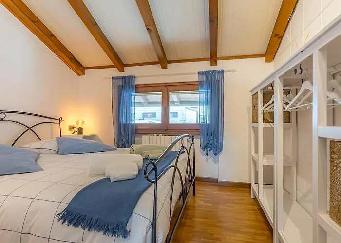 fotos do Romantic Como Hideaway With Private Parking Acquaseria