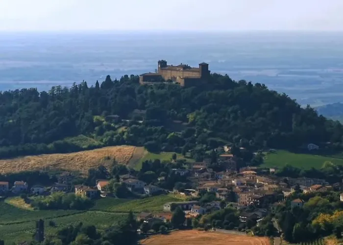 fotos do Ampio Appartamento Centro Storico Montalto Pavese