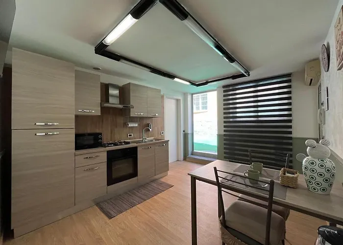 Portion Of Independent Villa Cinisello Balsamo Foto