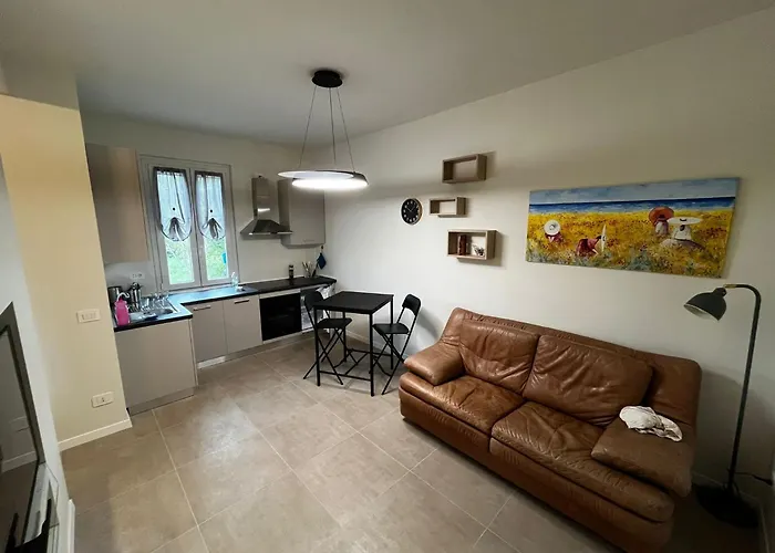 Casa Luna Pavia képek