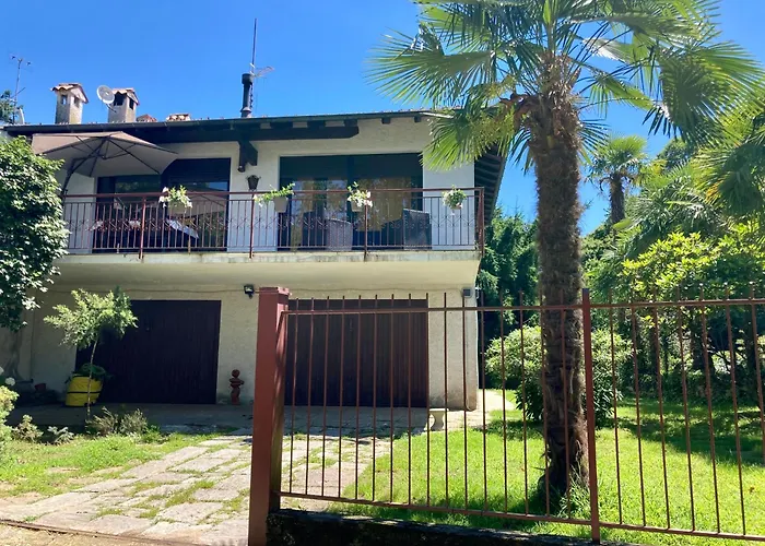 Casa Dell'Artista Villa Luino foto