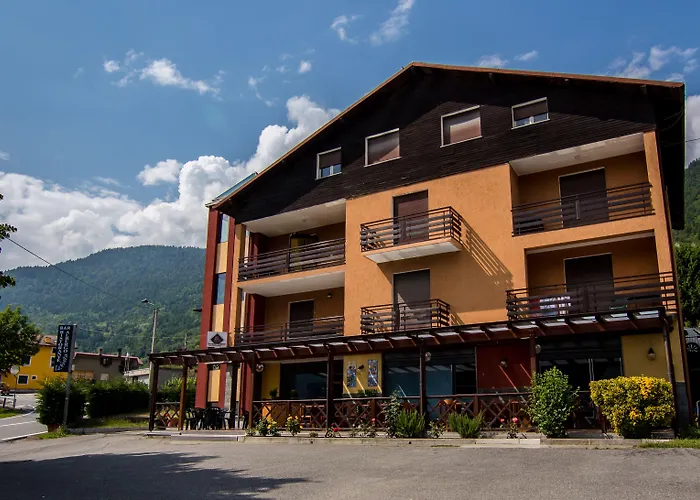 La Svolta Hotel Chiuro képek