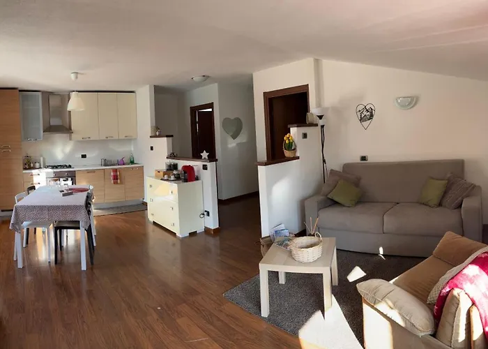 Miralago Casa Vacanze Villa di Chiavenna photo