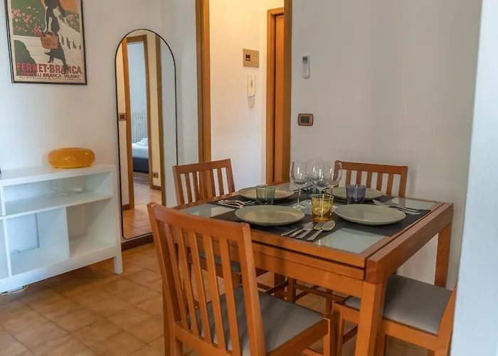 foto di 15 Min To Milano Ice Skating Arena, M2 Assago Forum, Easy Parking