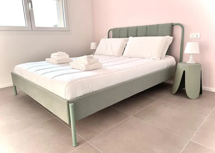 Pantone - Sarnico Color Suites photo