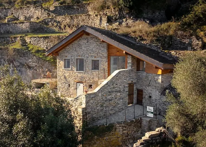 Oakwood - Chalet With Breathtaking Lake Views 拉利奥照片