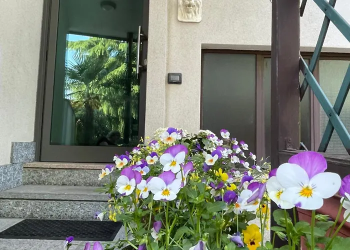 Фото Апартаменты Montecampi Casa Di Charme Meda
