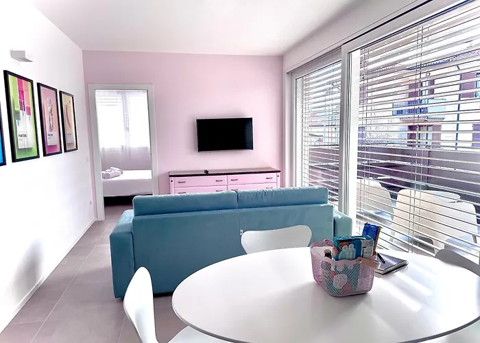 Pantone - Sarnico Color Suites fotoğrafı