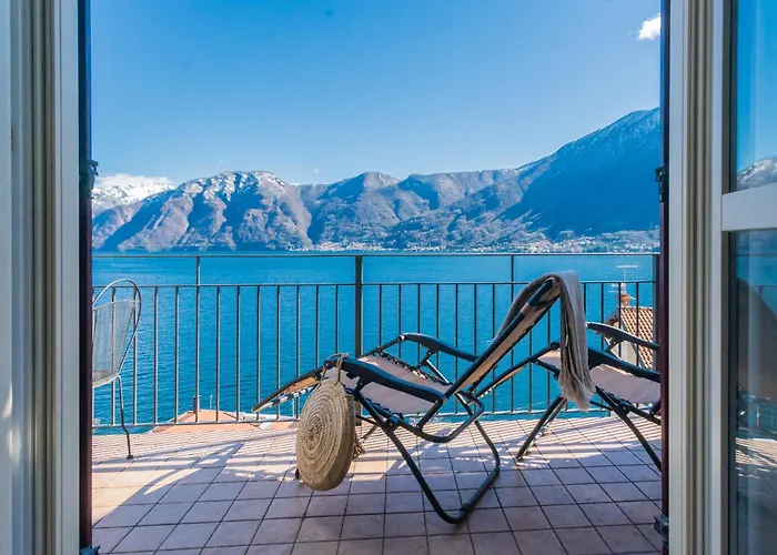 Фото Alba On Lake Como By Rentallcomo Сала-Комачина