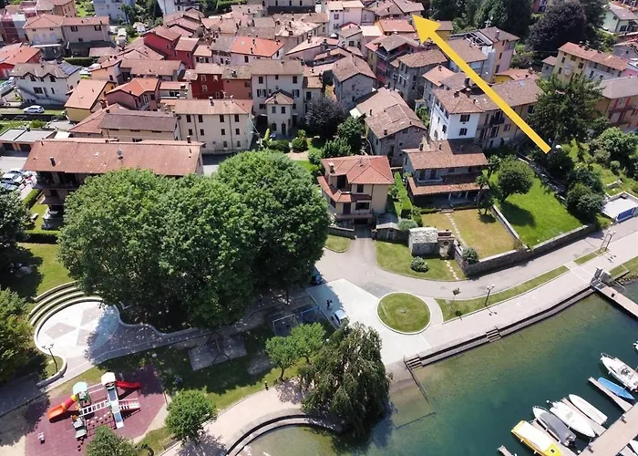 2 Min Dal Lago Di Lugano - 3 Bagni, 2 Camere, Wi-Fi & Aria Condizionata Lavena Ponte Tresa fotorgafie