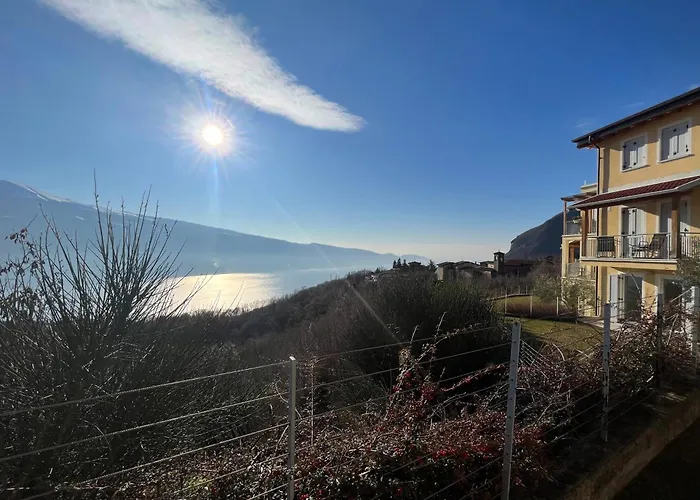 Residence La Villa Kalliste Olzanoの写真