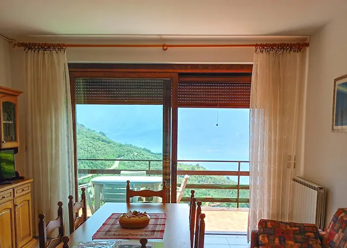 Albergo Diffuso Borgo Piovere, Annarosa 2 Camere Terrazzo E Vista Lago Foto