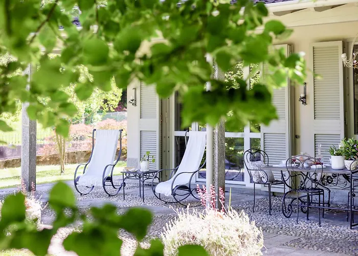 Bnbook Maison Charlotte Dimora Parco Porto Valtravaglia φωτογραφία