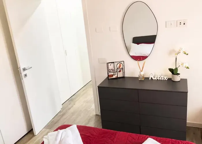 foto di Civico27-Modern Apartment In Sondrio