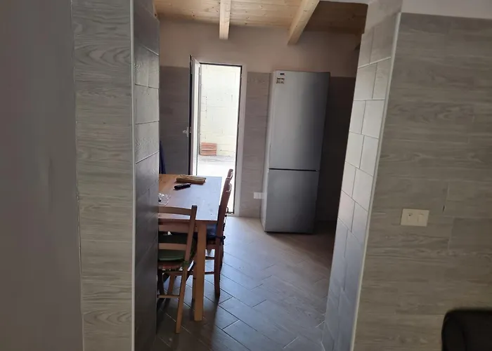 A&R Home Trivolzio képek