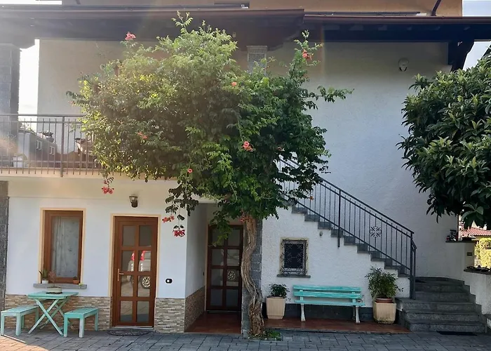 Casa Arnold Apartment With Garden Near Lake Maggiore Leggiuno fotorgafie