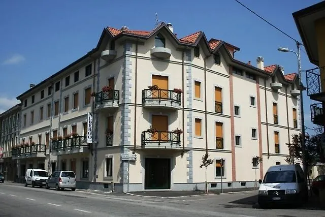 Locanda Sant'Ambrogio Cislago photo