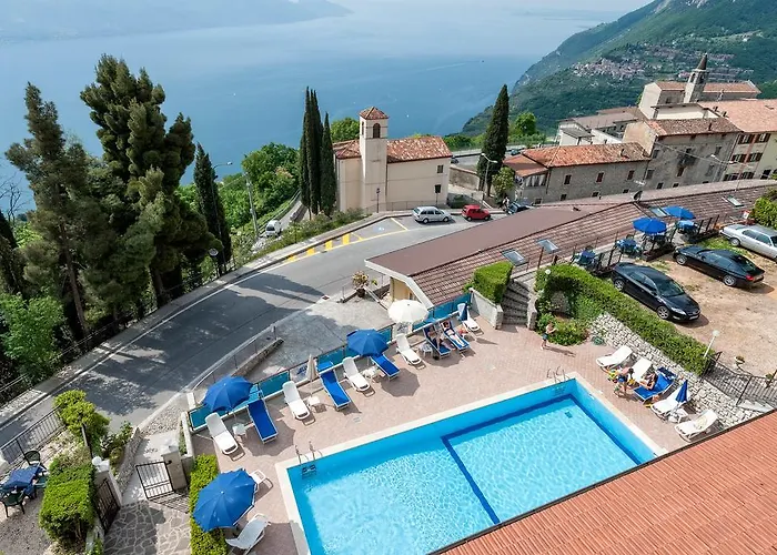 Hotel Bellavista Tignale photo