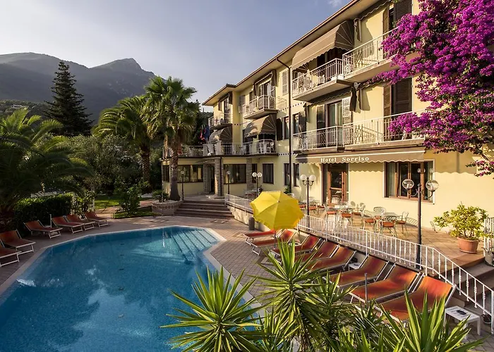 Hotel Sorriso Toscolano Maderno photo