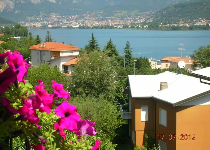 Ai Due Vecchi Ulivi Bed & Breakfast Garlate photo