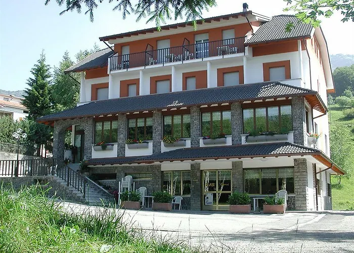 Albergo Moderno & Spa Fuipiano Valle Imagna photo