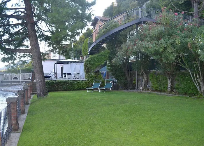 Villa Nina Relais Boutique B&B Carate Urio photo