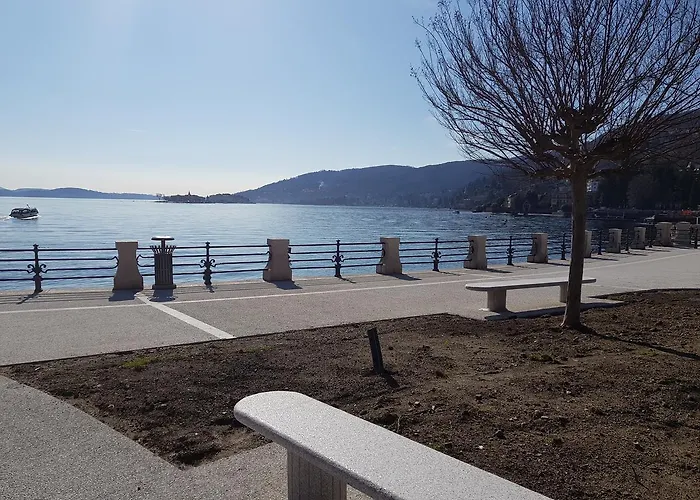 Hotel Elvezia Lake Maggiore photo