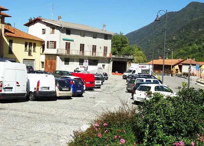 Antica Molina Aparthotel Faggeto Lario photo