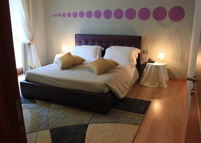 Il Castello Di Lovere Hotel photo