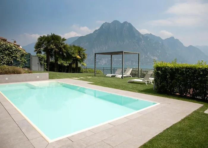Ai Ronchi B&B Riva di Solto photo
